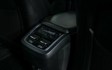 Volvo XC90 II рестайлинг, 2016 год, 2 700 000 рублей, 15 фотография