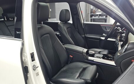 Mercedes-Benz GLB, 2022 год, 3 170 080 рублей, 14 фотография
