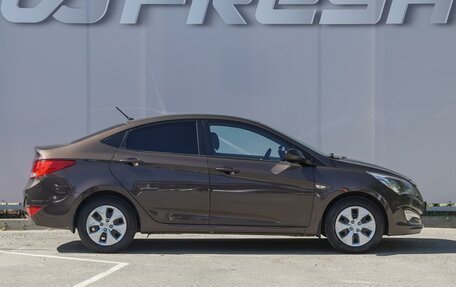 Hyundai Solaris II рестайлинг, 2015 год, 1 099 000 рублей, 5 фотография