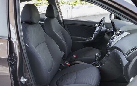 Hyundai Solaris II рестайлинг, 2015 год, 1 099 000 рублей, 8 фотография