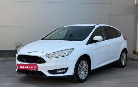 Ford Focus III, 2016 год, 1 100 000 рублей, 2 фотография