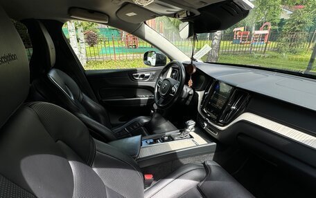 Volvo XC60 II, 2019 год, 2 590 000 рублей, 9 фотография