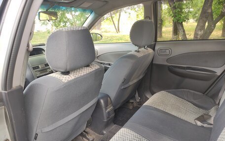 Nissan Wingroad III, 2002 год, 310 000 рублей, 13 фотография