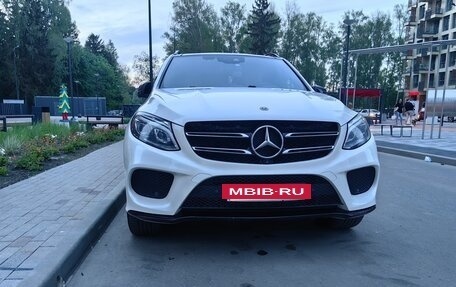 Mercedes-Benz GLE, 2017 год, 4 000 000 рублей, 11 фотография