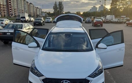 Hyundai Tucson III, 2019 год, 2 200 000 рублей, 2 фотография
