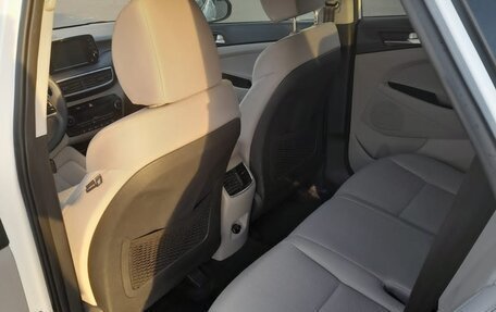 Hyundai Tucson III, 2019 год, 2 200 000 рублей, 19 фотография