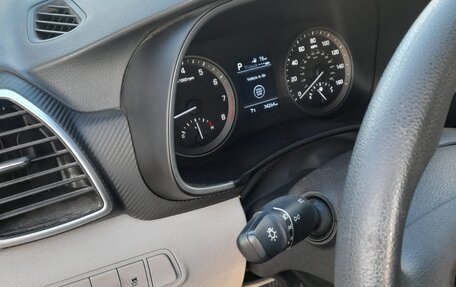 Hyundai Tucson III, 2019 год, 2 200 000 рублей, 13 фотография