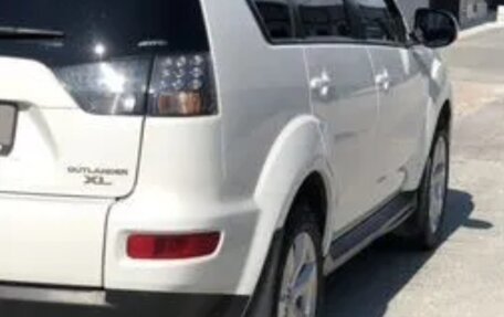 Mitsubishi Outlander III рестайлинг 3, 2012 год, 1 390 000 рублей, 5 фотография