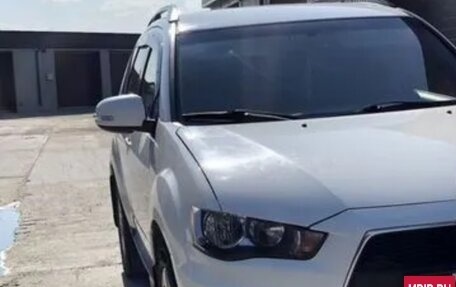 Mitsubishi Outlander III рестайлинг 3, 2012 год, 1 390 000 рублей, 2 фотография