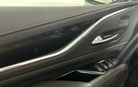 Cadillac Escalade V, 2024 год, 18 980 980 рублей, 19 фотография