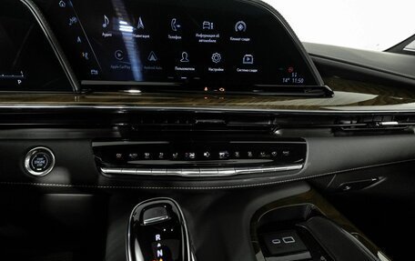 Cadillac Escalade V, 2023 год, 15 550 550 рублей, 12 фотография