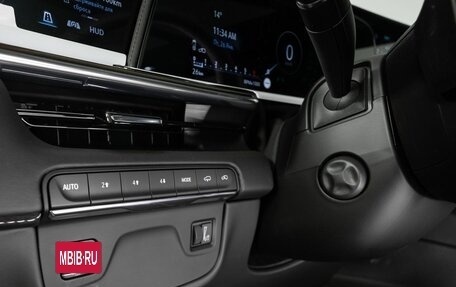 Cadillac Escalade V, 2023 год, 15 550 550 рублей, 15 фотография