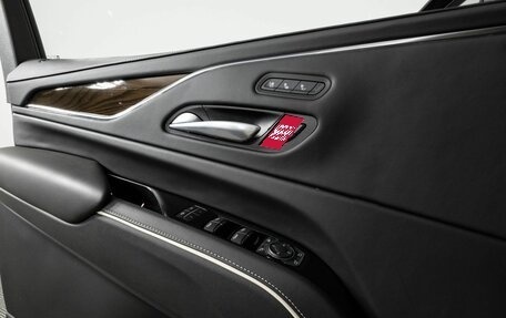 Cadillac Escalade V, 2023 год, 15 550 550 рублей, 16 фотография