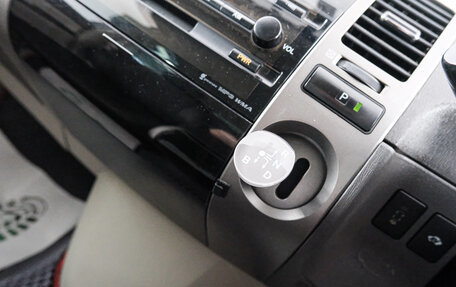 Toyota Prius, 2009 год, 1 049 000 рублей, 17 фотография