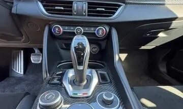 Alfa Romeo Giulia II, 2022 год, 6 441 978 рублей, 23 фотография