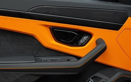 Lamborghini Urus I, 2025 год, 54 990 000 рублей, 11 фотография