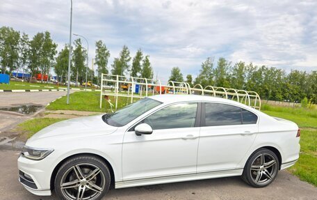 Volkswagen Passat B8 рестайлинг, 2018 год, 1 430 000 рублей, 4 фотография