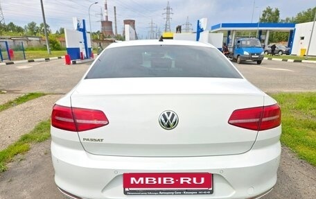 Volkswagen Passat B8 рестайлинг, 2018 год, 1 430 000 рублей, 6 фотография
