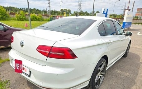 Volkswagen Passat B8 рестайлинг, 2018 год, 1 430 000 рублей, 7 фотография