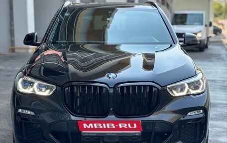 BMW X5, 2021 год, 6 700 000 рублей, 2 фотография