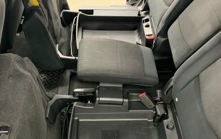 Mazda 5 I рестайлинг, 2008 год, 750 000 рублей, 16 фотография