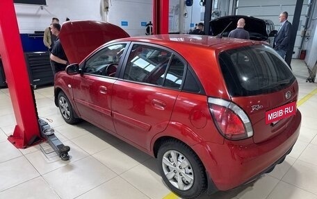 KIA Rio II, 2011 год, 690 000 рублей, 6 фотография