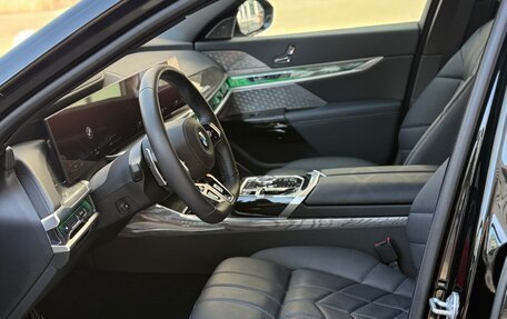 BMW 7 серия, 2023 год, 14 900 000 рублей, 26 фотография