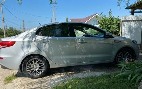 KIA Rio III рестайлинг, 2016 год, 1 070 000 рублей, 2 фотография