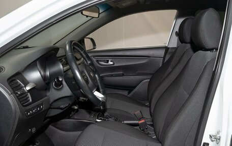 KIA Rio IV, 2019 год, 1 100 000 рублей, 6 фотография