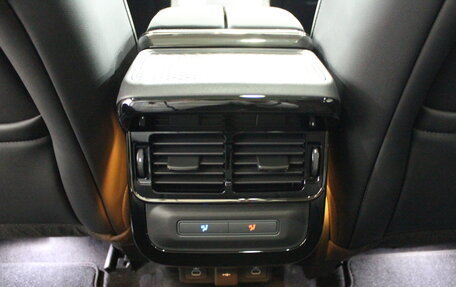 Land Rover Range Rover Evoque II, 2024 год, 5 990 000 рублей, 24 фотография