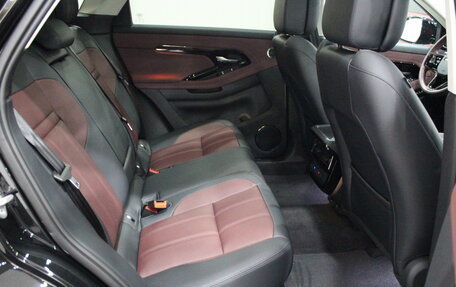 Land Rover Range Rover Evoque II, 2024 год, 5 990 000 рублей, 25 фотография