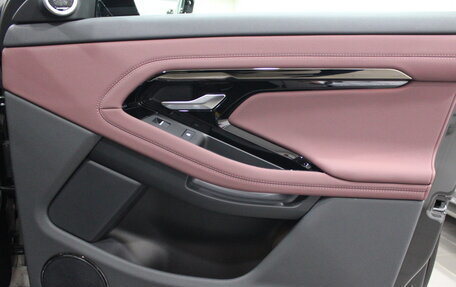 Land Rover Range Rover Evoque II, 2024 год, 5 990 000 рублей, 31 фотография