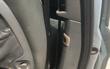 Dodge Caravan IV, 2002 год, 575 000 рублей, 17 фотография