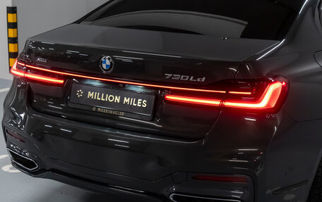 BMW 7 серия, 2019 год, 5 990 000 рублей, 9 фотография