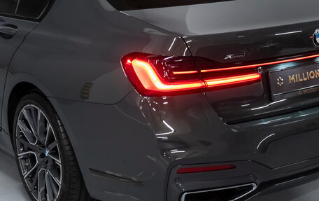 BMW 7 серия, 2019 год, 5 990 000 рублей, 13 фотография