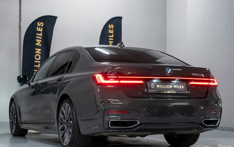 BMW 7 серия, 2019 год, 5 990 000 рублей, 12 фотография
