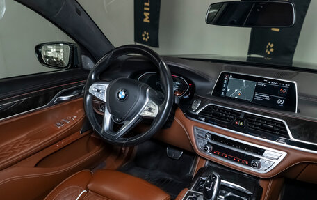 BMW 7 серия, 2019 год, 5 990 000 рублей, 25 фотография