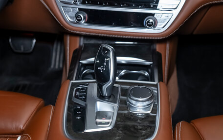 BMW 7 серия, 2019 год, 5 990 000 рублей, 29 фотография