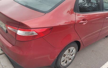KIA Rio III рестайлинг, 2014 год, 900 000 рублей, 2 фотография