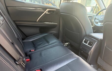 Lexus RX IV рестайлинг, 2018 год, 3 350 000 рублей, 11 фотография