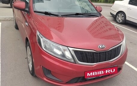 KIA Rio III рестайлинг, 2014 год, 900 000 рублей, 4 фотография