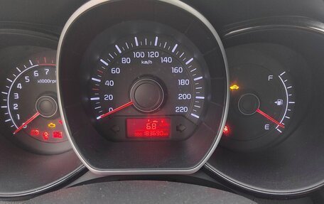 KIA Rio III рестайлинг, 2014 год, 900 000 рублей, 10 фотография