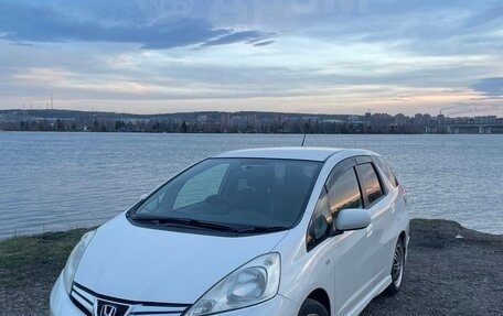 Honda Fit Shuttle I рестайлинг, 2011 год, 1 070 000 рублей, 4 фотография
