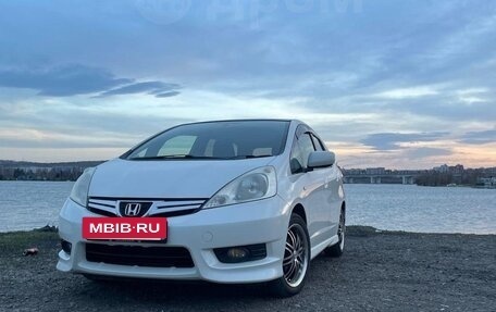Honda Fit Shuttle I рестайлинг, 2011 год, 1 070 000 рублей, 5 фотография