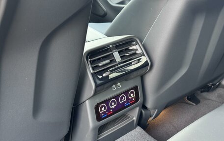 BMW M5, 2025 год, 22 000 000 рублей, 17 фотография