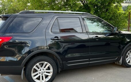 Ford Explorer VI, 2014 год, 1 750 000 рублей, 3 фотография