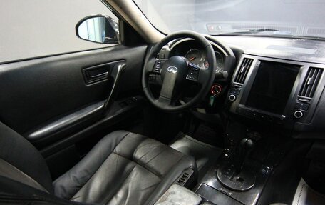 Infiniti FX I, 2004 год, 899 000 рублей, 5 фотография