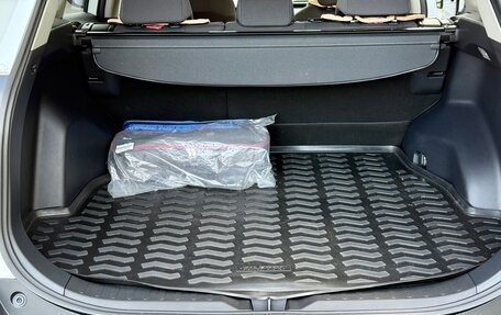 Toyota RAV4, 2020 год, 2 990 000 рублей, 11 фотография
