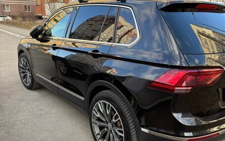 Volkswagen Tiguan II, 2017 год, 1 950 000 рублей, 8 фотография