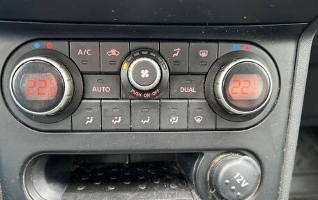 Nissan Qashqai, 2011 год, 965 000 рублей, 13 фотография
